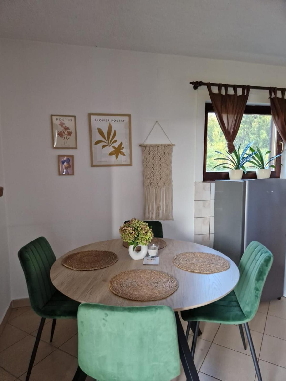 Kuca Za Odmor Anamarija Villa Ogulin Ngoại thất bức ảnh